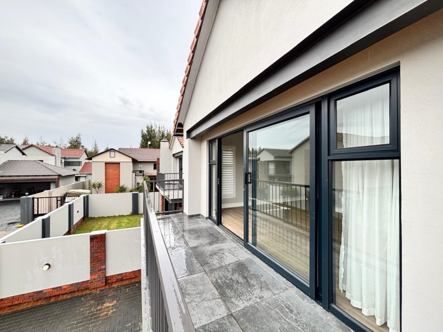 4 Bedroom Property for Sale in Grimbeeck Park North West